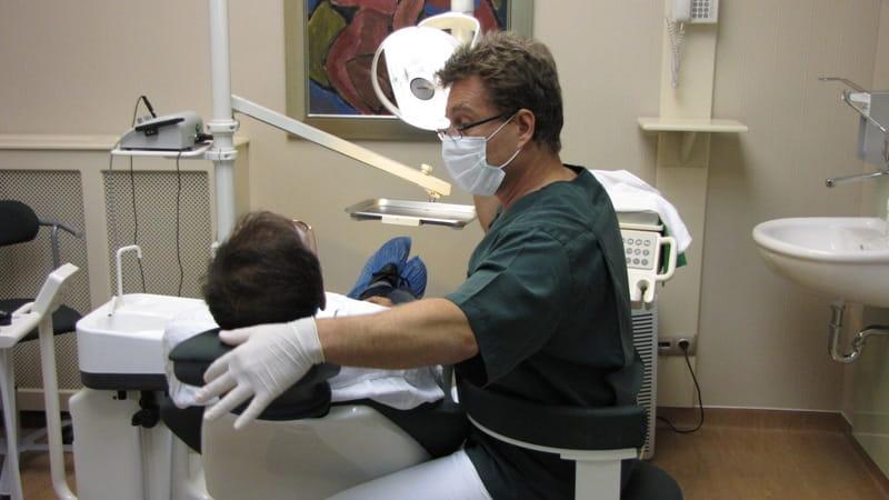 DH Dental - Dr Decker & Dr Huszar -