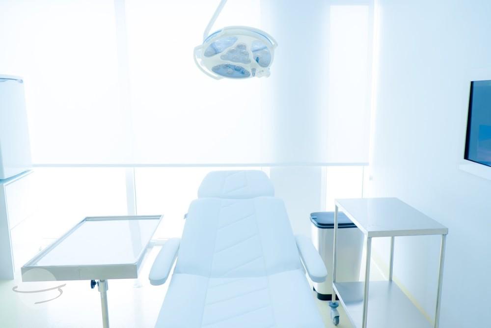 Dr Bruno Ferreira Hair Transplant in Porto