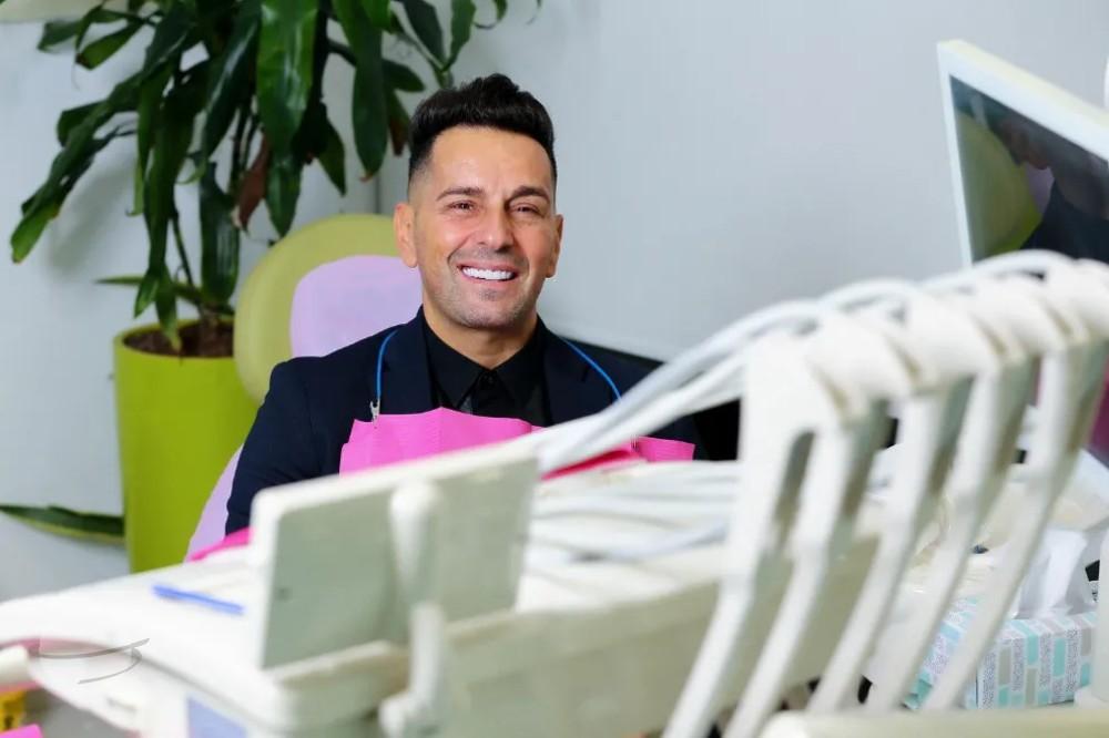 Resultado de antes y después para Coronas dentales — Dental Med Austria