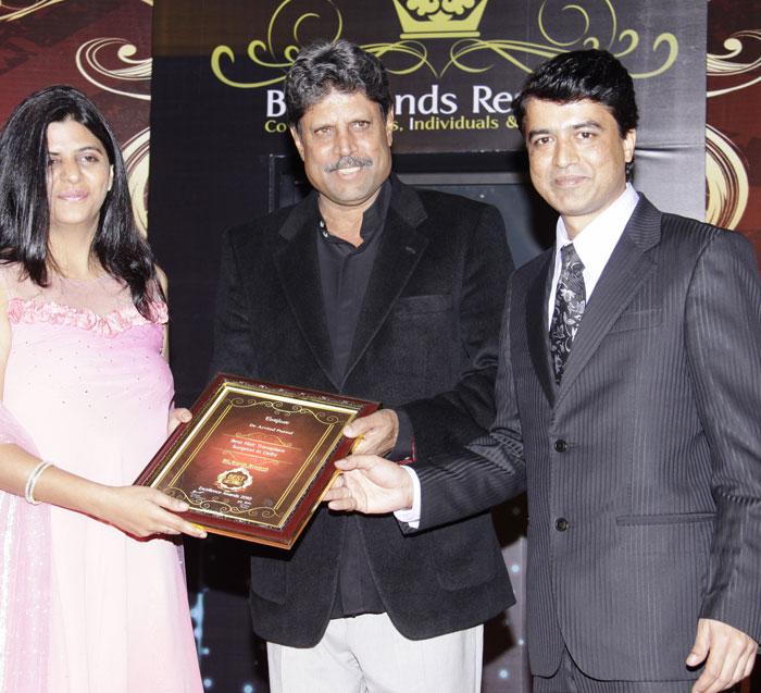 Dr Arvind Poswal hair transplant New Dheli