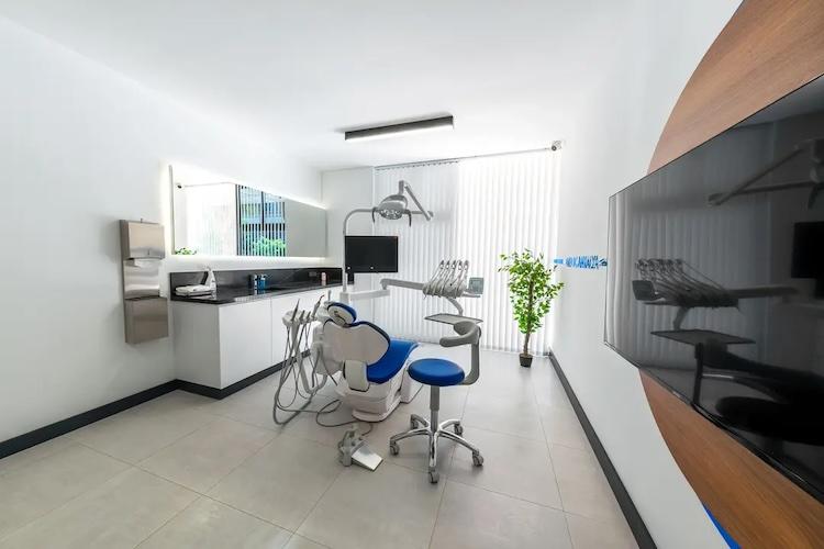 Medic antalya - Dental Clinic in antalya 2