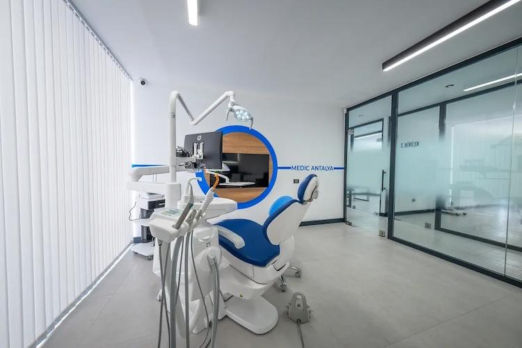 Medic antalya - Dental Clinic in antalya 6