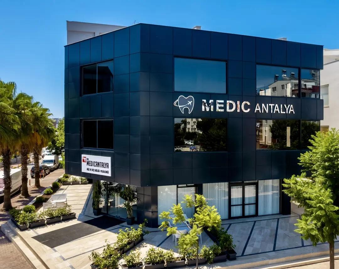 medic antalya Building