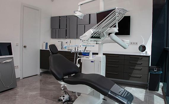 ebru ersan dentist in istanbul7