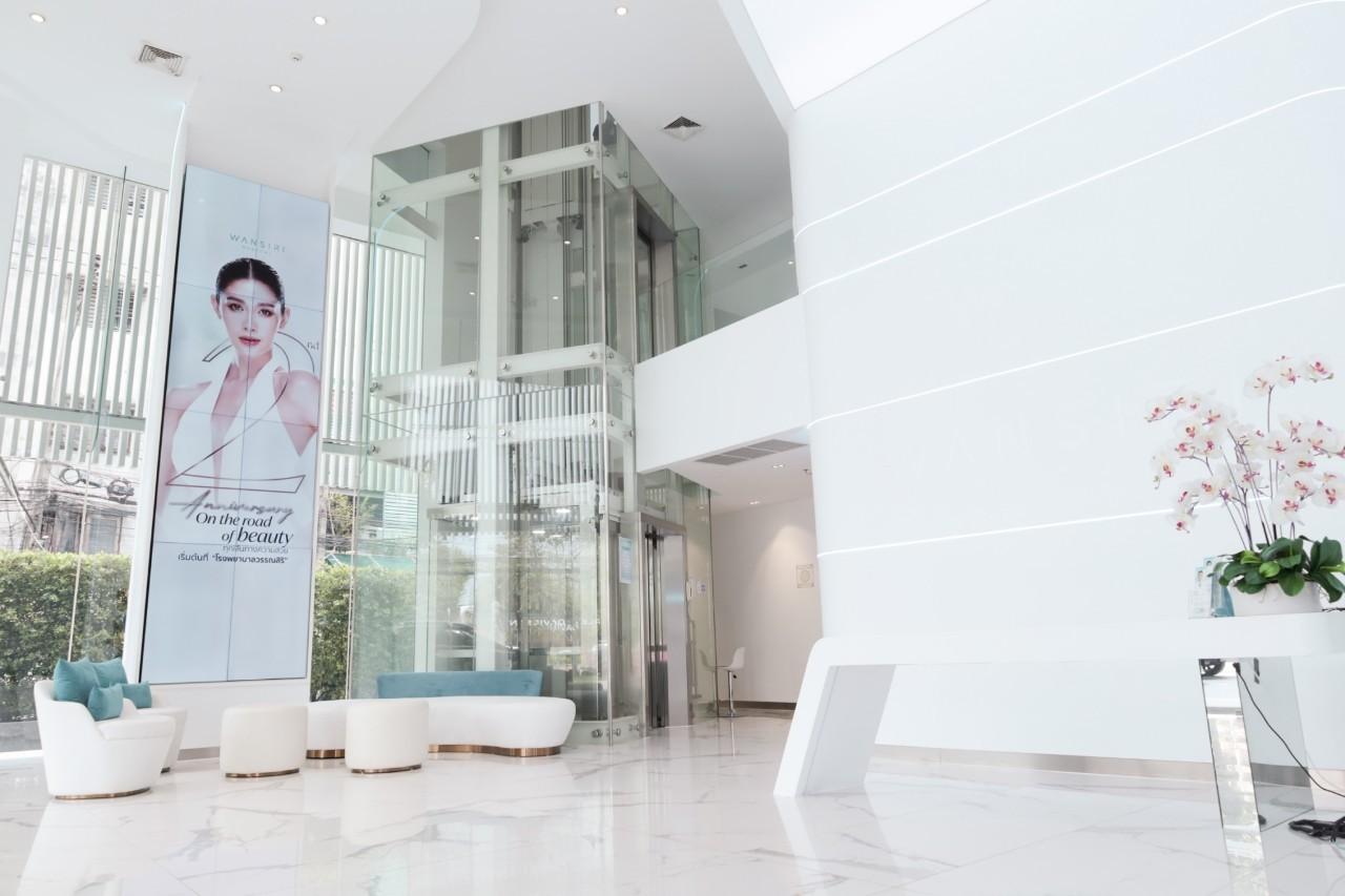 LINE_ALBUM_wansiri hospital_240520_3