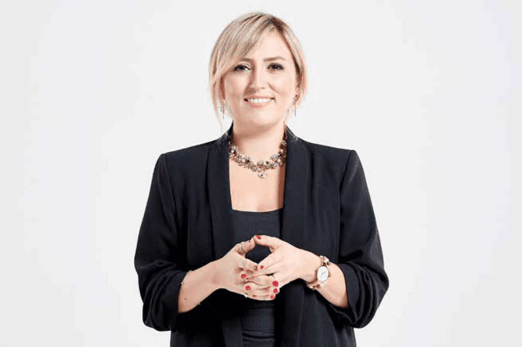 OP.DR.ESRA ÇABUK COMERT