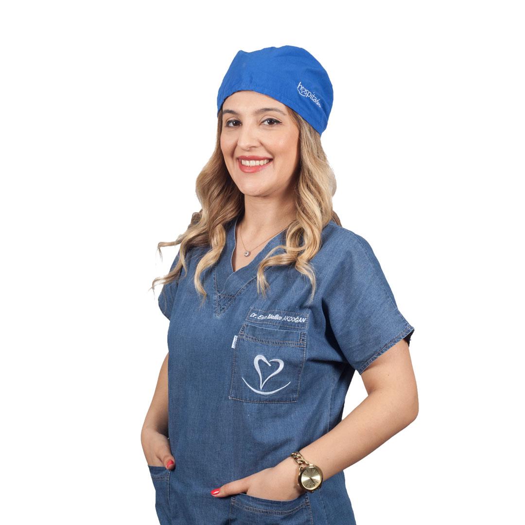 Retrato de Dr ESRA MELİKE UÇKUN